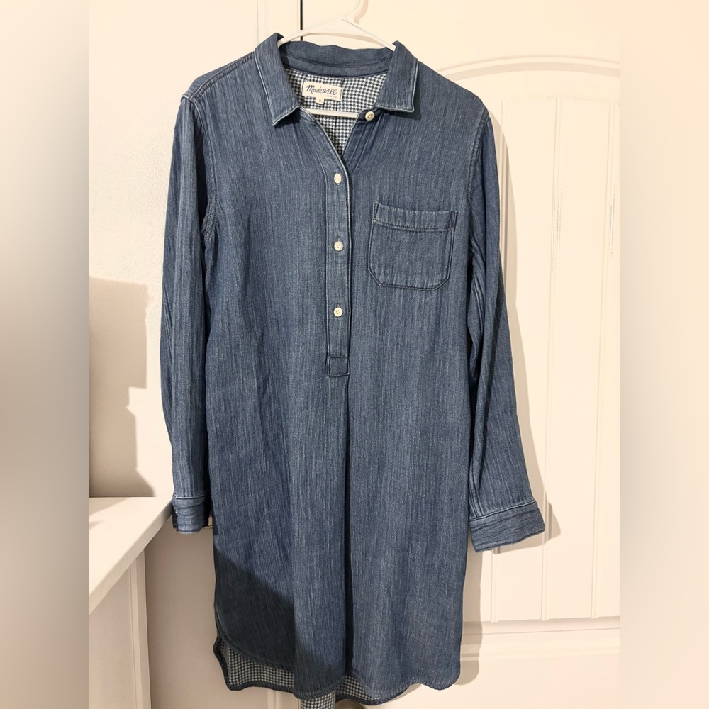 Madewell size large soft denim. Thicker material